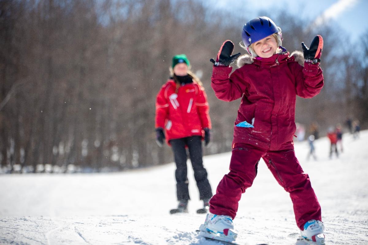 Kids Skiing