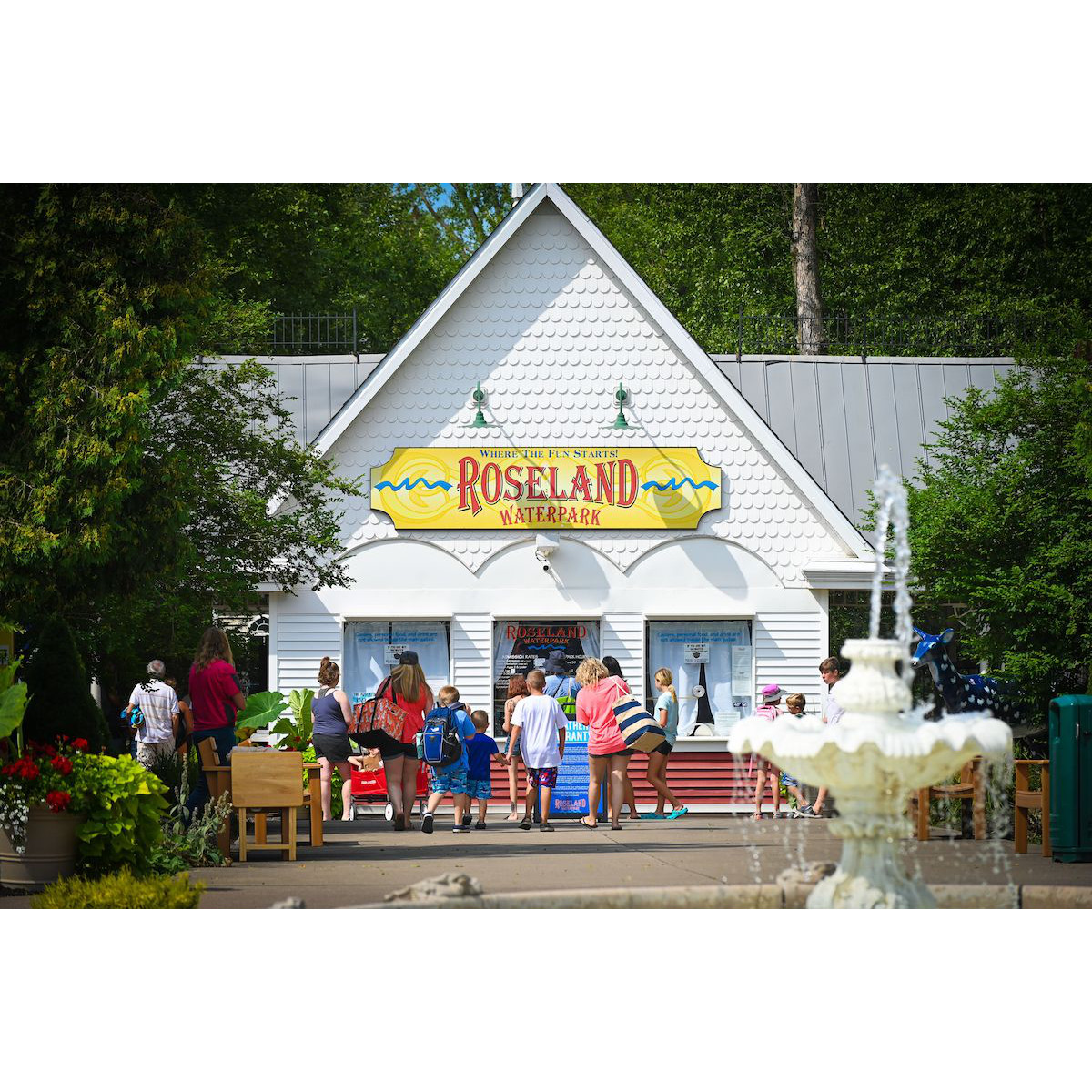 Roseland Water Park Entrance