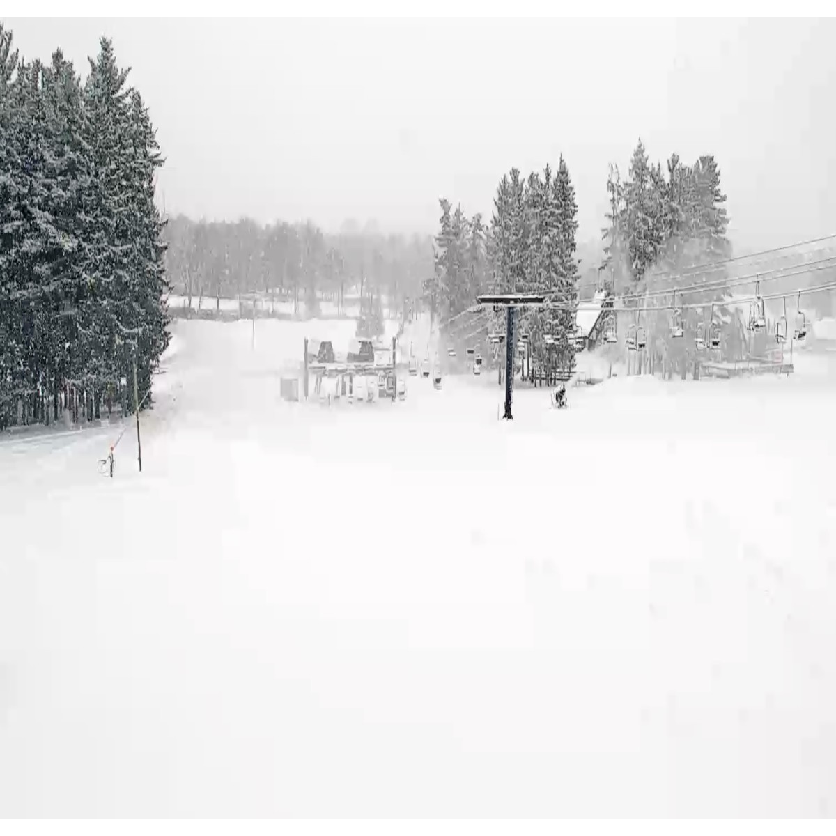 Peek 'n Peak Snow on 12-2-25