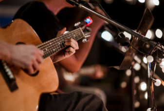 Apres Music Scheduler