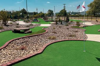 Roseland Water Park Mini Golf
