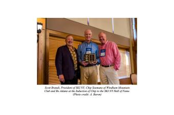 Chip Seamans receives the SKI NY Hall of Fame Award