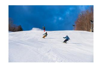 Boarders on Hunter Mountain - Photo by Emily Kokot - Vail Resorts