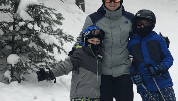 family skiing 